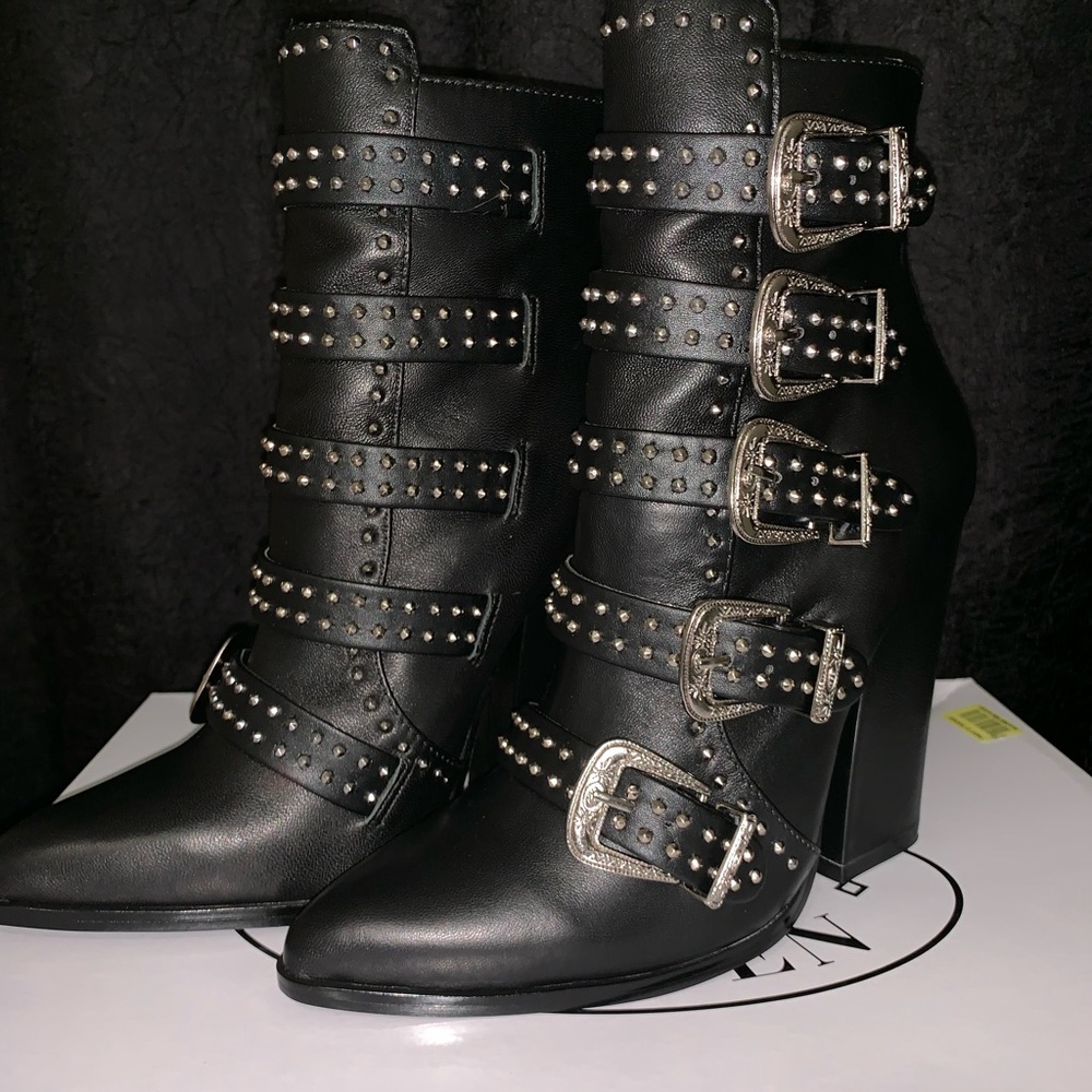Steve Madden Boots